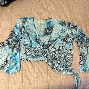 Blue flowy shirt